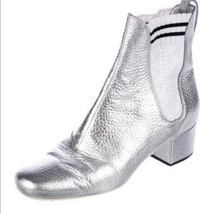 Fendi silver boot